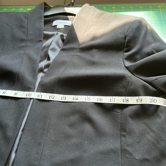 Jacket - Picture 7 of 11